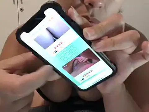 isabellalisa online show from February 15, 2025, 6:33 am