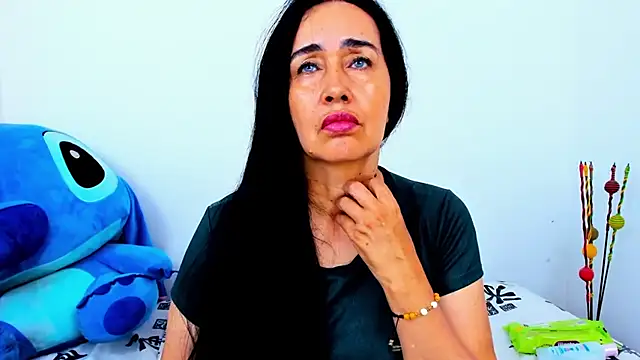 Snapshot of HorniestMilf chatting on May 17, 2026, 9:22 pm HorniestMilf online show from May 17, 2026, 9:22 pm