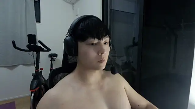 Tkcqcc online show from September 22, 2025, 11:34 am