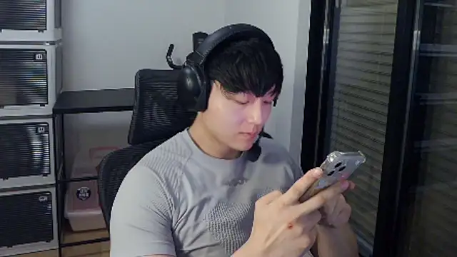 Tkcqcc online show from March 16, 2026, 1:04 pm