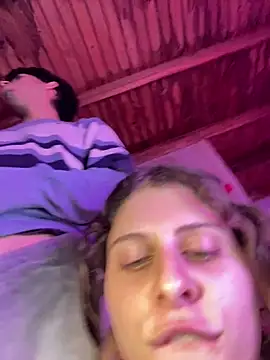 FlorBich online show from April 21, 2026, 7:03 am