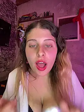 FlorBich online show from May 16, 2026, 3:25 am