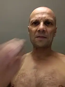 Snapshot of wedge75 chatting on September 22, 2025, 5:15 pm wedge75 online show from September 22, 2025, 5:15 pm