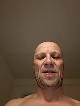 wedge75 online show from March 24, 2026, 9:58 am