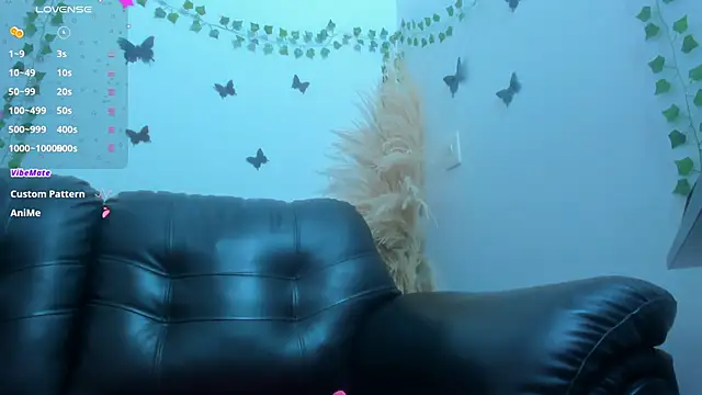 Snapshot of Amani_Bakir chatting on February 3, 2026, 11:37 am Amani Bakir online show from February 3, 2026, 11:37 am