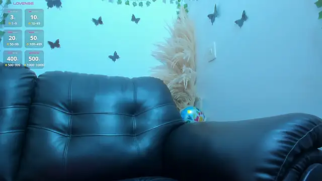 Snapshot of Amani_Bakir chatting on February 25, 2026, 12:37 pm Amani Bakir online show from February 25, 2026, 12:37 pm