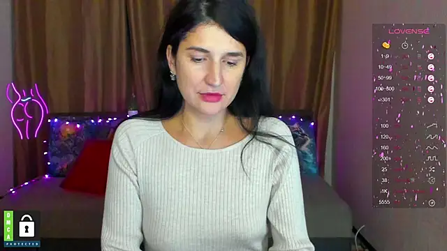 Alianna Solo Kisses online show from January 16, 2025, 3:46 pm