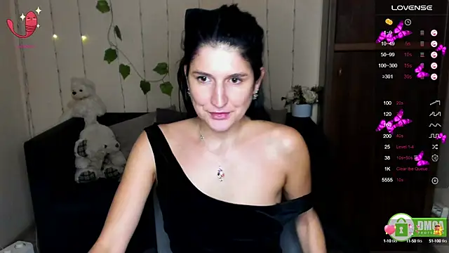 Alianna Solo Kisses online show from February 7, 2025, 3:30 pm