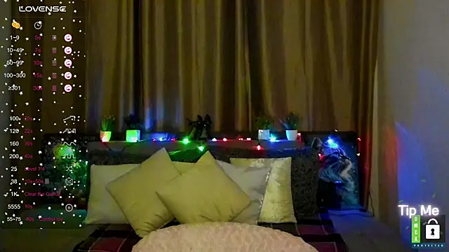 Alianna Solo Kisses online show from December 2, 2025, 11:59 am