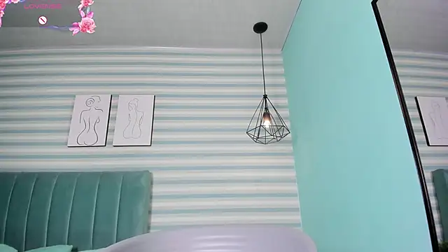 goddess kianna online show from November 21, 2025, 9:19 am