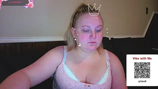 PhatAssBlond online show from March 4, 2026, 9:43 pm