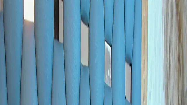 yayi derek online show from September 19, 2025, 11:44 am