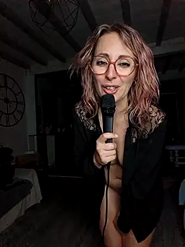 Snapshot of Jade_Emeraud chatting on March 16, 2025, 4:45 pm Jade Emeraud online show from March 16, 2025, 4:45 pm