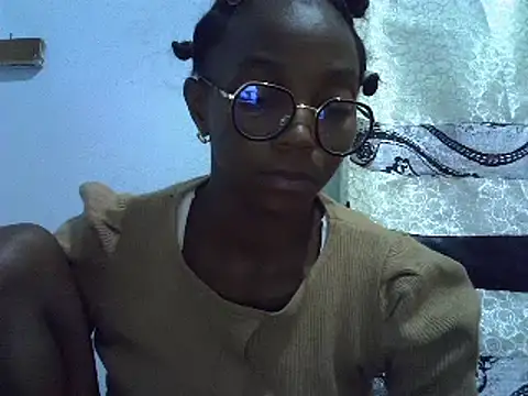 ElianeHot online show from January 14, 2025, 7:32 pm