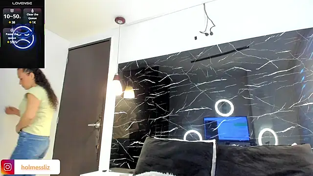 LIZ HOLMES online show from March 10, 2025, 12:04 pm