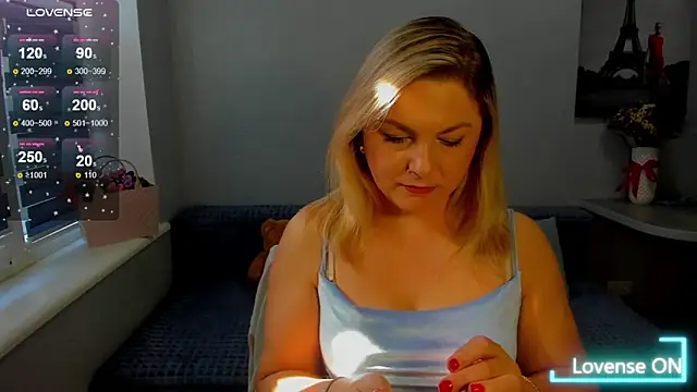 Snapshot of sweet___margaret chatting on May 16, 2026, 1:43 pm sweet margaret online show from May 16, 2026, 1:43 pm