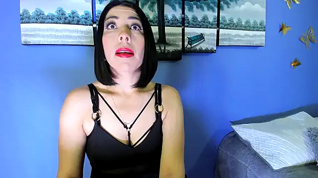 Snapshot of AdelleLennox_cg chatting on February 17, 2025, 10:18 am AdelleLennox cg online show from February 17, 2025, 10:18 am