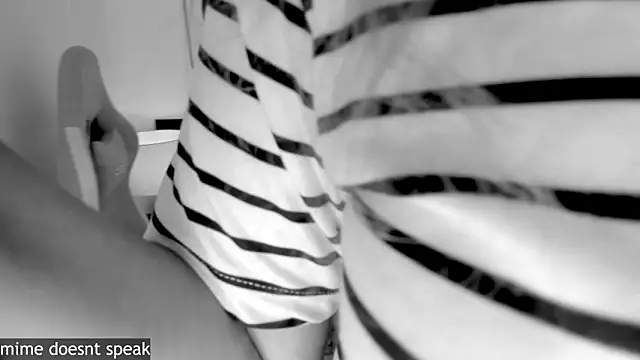 Adria ross online show from September 20, 2025, 1:45 pm