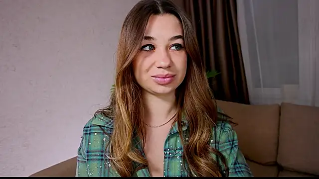 divetagrace online show from February 23, 2025, 8:55 pm