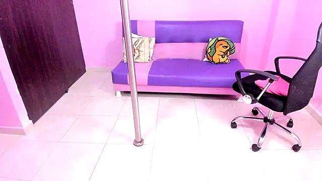 Snapshot of mature_dirty_squirt chatting on September 12, 2025, 12:38 pm mature dirty squirt online show from September 12, 2025, 12:38 pm