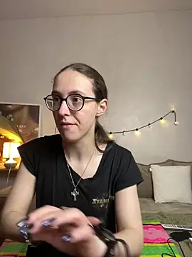 MartiniiSelenna online show from May 10, 2026, 5:45 am