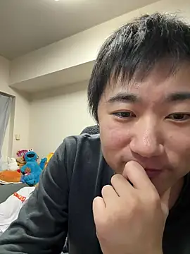 kentyken online show from April 23, 2026, 1:46 pm