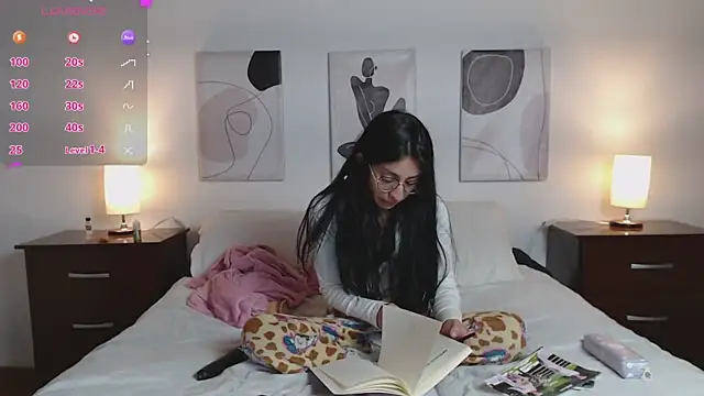 Lucy joi online show from January 21, 2025, 9:03 am