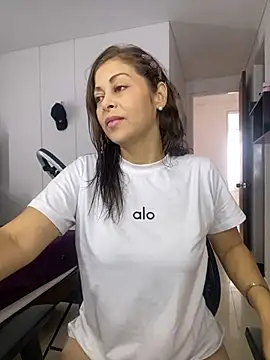 Snapshot of Anto_Naranjo chatting on March 5, 2025, 1:17 pm Anto Naranjo online show from March 5, 2025, 1:17 pm