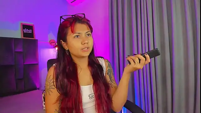 alaia-rogers online show from February 13, 2025, 11:39 am