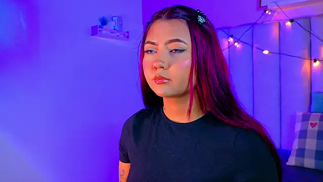 alaia-rogers online show from November 13, 2025, 11:42 am