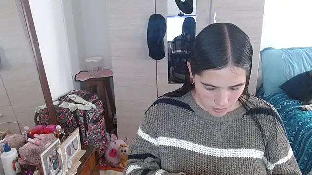 Snapshot of Naomi_D chatting on May 11, 2026, 9:23 pm Naomi D online show from May 11, 2026, 9:23 pm