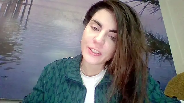 Snapshot of AliceTailor chatting on May 1, 2026, 9:58 am AliceTailor online show from May 1, 2026, 9:58 am