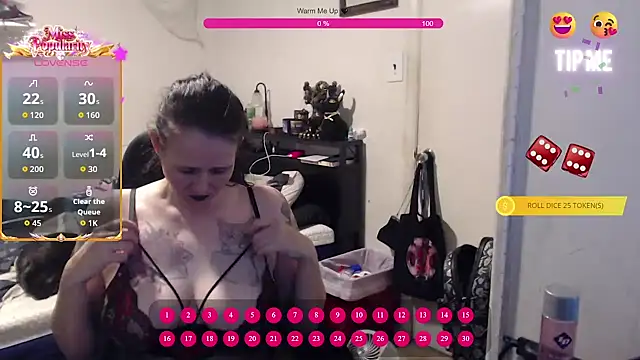 Demonicmiss online show from June 7, 2026, 11:47 am