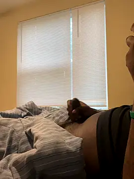 PatHaitianFenis online show from November 17, 2025, 10:15 pm