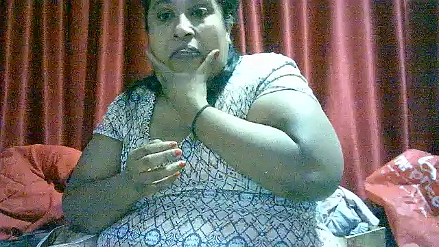 raniofsex02 online show from September 8, 2025, 5:12 pm