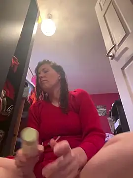 Lwhite1 online show from February 10, 2025, 3:53 pm