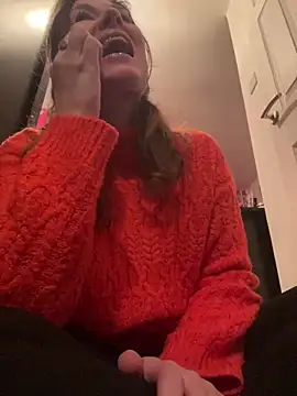 Lwhite1 online show from February 13, 2025, 11:47 pm