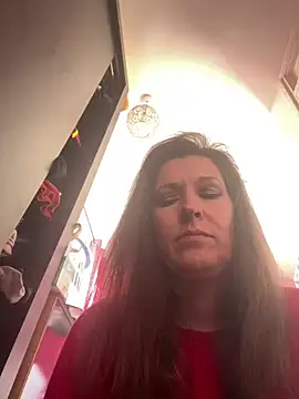 Lwhite1 online show from February 18, 2025, 3:32 pm