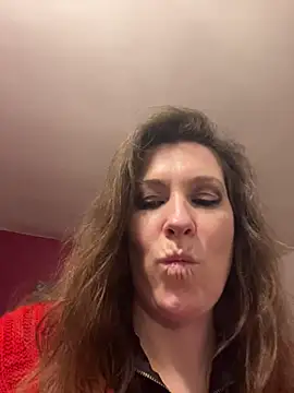 Lwhite1 online show from February 24, 2025, 11:52 pm