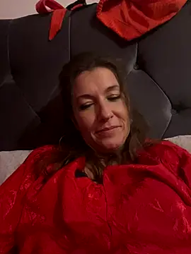 Lwhite1 online show from October 26, 2025, 7:20 pm