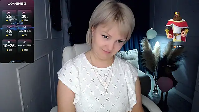 Snapshot of Juarnea chatting on March 6, 2025, 8:37 pm Juarnea online show from March 6, 2025, 8:37 pm