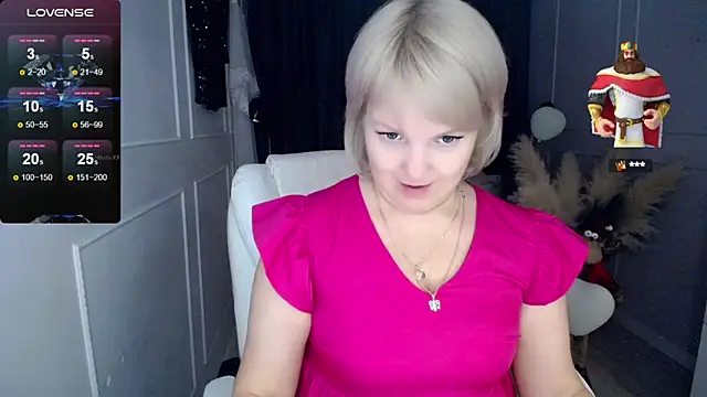 Snapshot of Juarnea chatting on March 19, 2025, 1:51 pm Juarnea online show from March 19, 2025, 1:51 pm