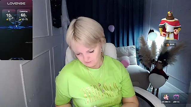 Snapshot of Juarnea chatting on March 21, 2025, 8:29 pm Juarnea online show from March 21, 2025, 8:29 pm