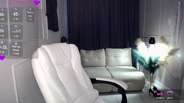 Snapshot of Juarnea chatting on November 13, 2025, 7:29 am Juarnea online show from November 13, 2025, 7:29 am