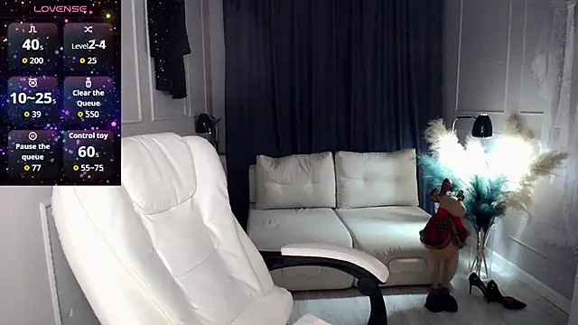 Snapshot of Juarnea chatting on December 20, 2025, 11:17 am Juarnea online show from December 20, 2025, 11:17 am