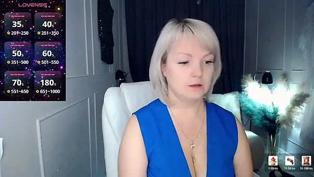 Snapshot of Juarnea chatting on February 6, 2026, 11:35 am Juarnea online show from February 6, 2026, 11:35 am