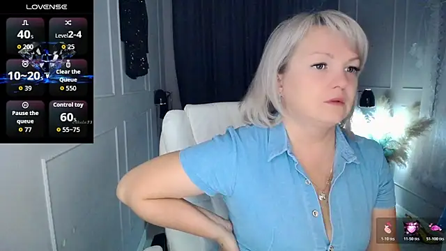 Snapshot of Juarnea chatting on April 8, 2026, 11:27 pm Juarnea online show from April 8, 2026, 11:27 pm