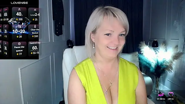 Snapshot of Juarnea chatting on May 20, 2026, 9:26 am Juarnea online show from May 20, 2026, 9:26 am