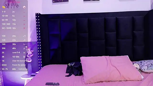 littleebonny online show from September 22, 2025, 12:40 pm