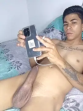 Snapshot of Eduardomieres chatting on January 8, 2025, 8:18 pm Eduardomieres online show from January 8, 2025, 8:18 pm